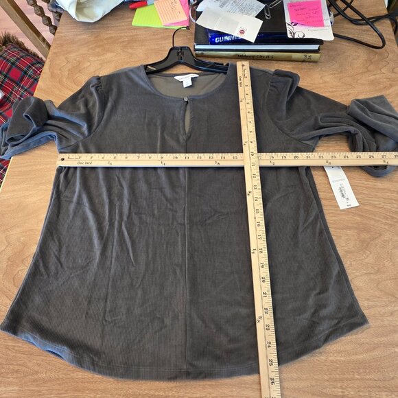 🔴 Liz Claiborne Women's Ribbed Henley Top Key Hole Front Grey X-Large - Picture 12 of 15